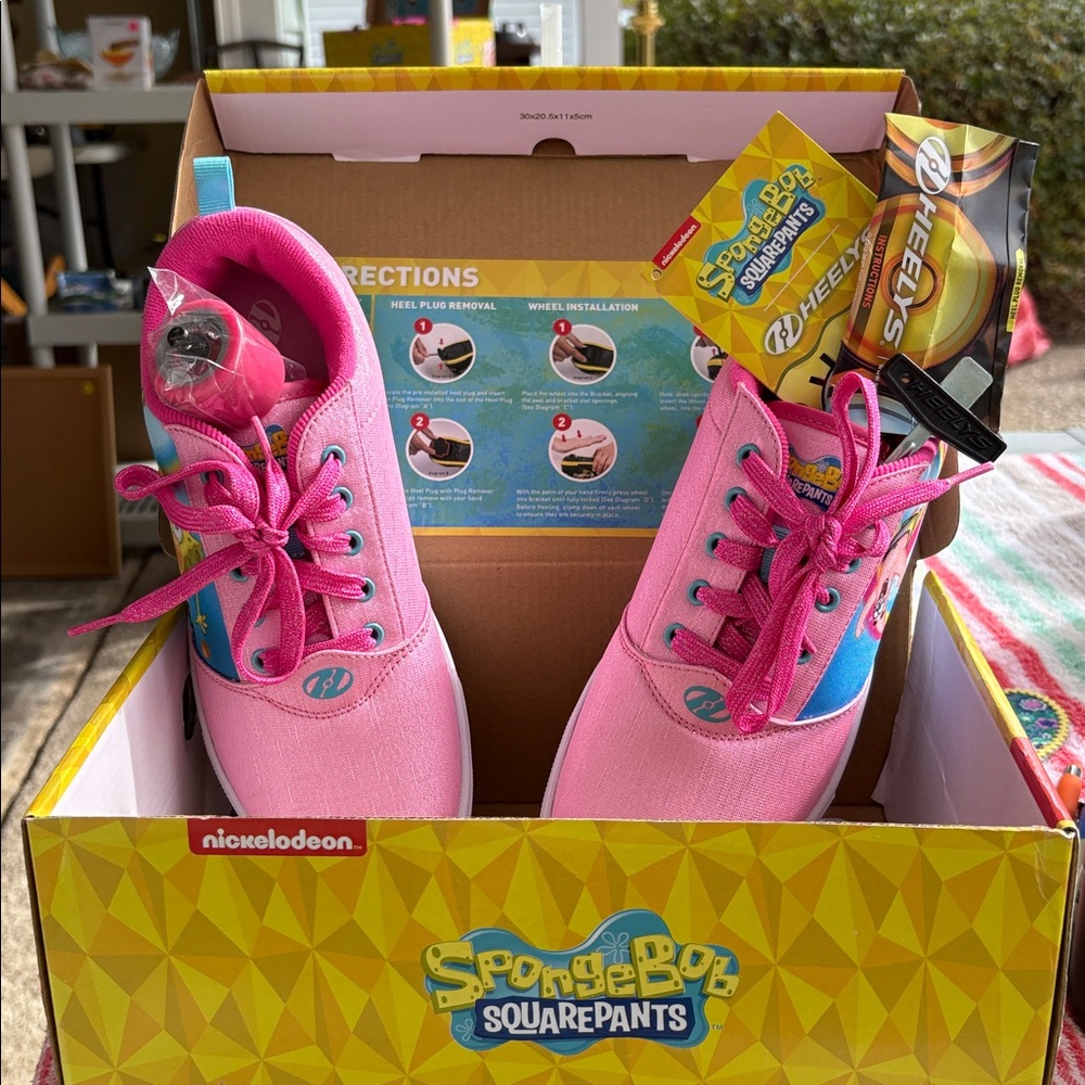 Nickelodeon SpongeBob SquarePants Pink Roller Sneakers
